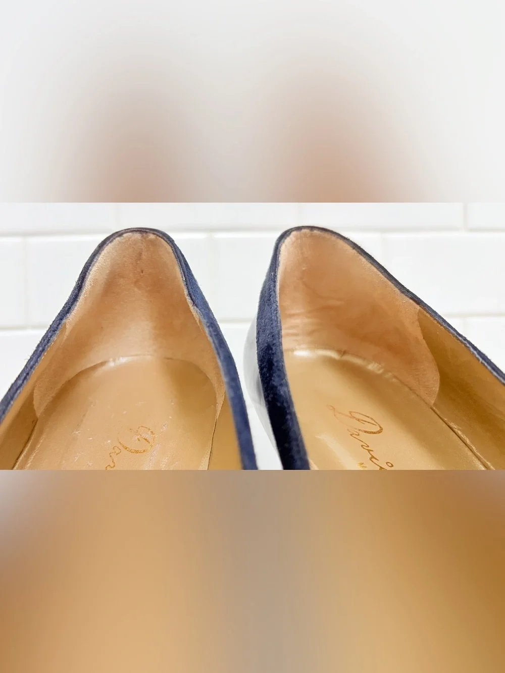 Vintage David Evins Italian Navy Leather & Suede 3” Mid Heel Pump EUC Size 10